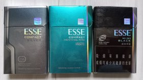 烟标：ESSE爱喜超细3种，84mm，韩国烟草人参公社出品，灰、绿、黑。