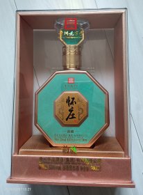 怀庄酒（韵藏）酒瓶，贵州·遵义怀庄酒业（集团）有限责任公司，53度，500ml。