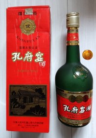 K府宴酒，1995年生产，500ml，39度，厂址：山东鱼台县城南。