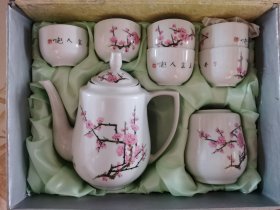 水点桃花茶具