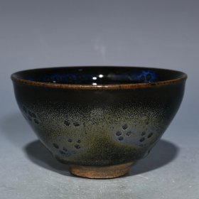 建窑曜变盏，高7.2cm直径12.8cm