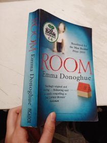 Room：A Novel【有破损】