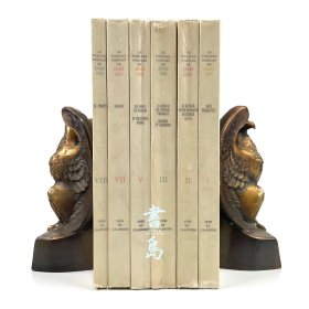 限量编号本！1948年法国巴黎《梵蒂冈地窖，等》Les caves du Vatican, Le treizième arbre，全集第五卷（全八卷），法文，平装/毛边已裁，法国诺贝尔文学奖得主安德烈·纪德（André Gide）作品两种，「梵蒂冈地窖」为其最著名的长篇代表作之一，令人忍俊不禁又意味深长的讽刺性，纪德本人将其称为“傻剧”，法国印象派画家绘制/彩色石版画，限量3555套之第1218号