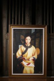 中美协会员姜国芳94年亲作仕女油画挂屏