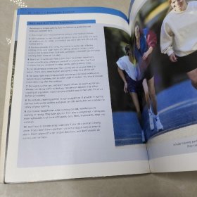 THE RUNNER'S COMPLETE BOOK OF RUNNING