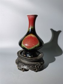 清末三阳开泰荸荠瓶