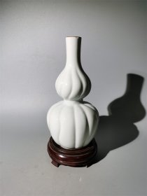 民国德化窑葫芦瓶
