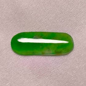 缅甸老坑天然翡翠满色马鞍形戒面