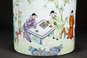 粉彩琴棋书画笔筒