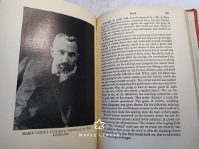 1939年 居里夫人传 Madame Curie - A biography by Eve Curie 居里夫人的小女儿Eve Curie写的 瑕疵见图 图书馆装订