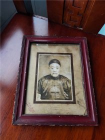 民国时期江省瑞昌照相馆拍摄的人物老照片