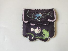 清代刺绣花鸟纹荷包挂饰件