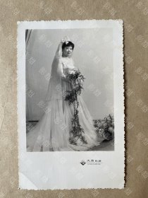 老照片，美女结婚照婚纱照，纸厚