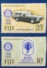 1974年斐济邮票：扶轮社，2全。汽车、标志