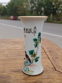 4_同治款纯手绘花鸟 老香筒
画工精湛无磕碰 完整全品