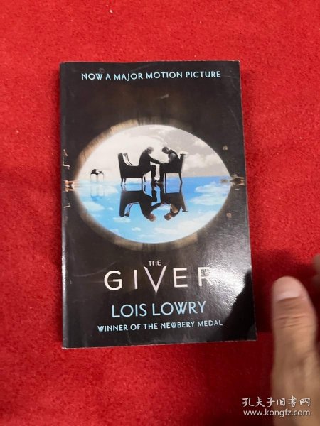 The Giver Quartet — The Giver   Film Tie-In Edition    记忆传授人  