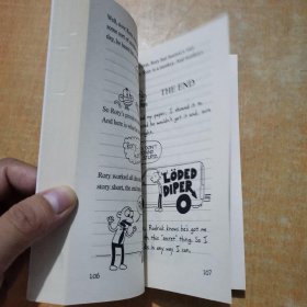 Diary of a Wimpy Kid #2: Rodrick Rules小屁孩日记2：罗德里克法则