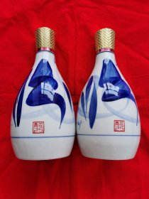 汾酒青花瓷瓶（空酒瓶一对）
