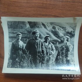 1947年，毛泽东转战陕北