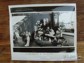 超大尺寸：1979年全国工艺美术艺人、创作设计人员代表大会，浙江温州艺术雕塑厂谢香如瓯塑作品《红楼梦菊花会》