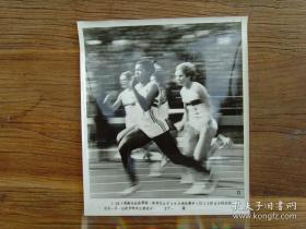 超大尺寸：1980年北京国际田径邀请赛，英国名将希瑟.亨特，获得女子百米冠军
