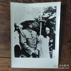 1924年，孙中山、廖仲恺在广州
