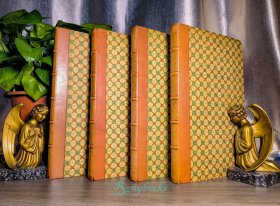 金鸡出版社《坎特伯雷故事集》，乔叟著，埃里克·吉尔插图，四卷全，1929-31.《The Canterbury Tales》, By Geoffrey Chaucer, Wood engravings by Eric Gill, Golden Cockerel Press, 4 vols