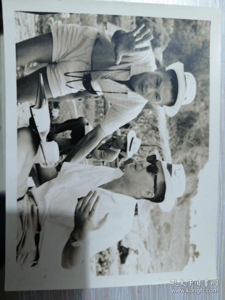 1965年电影导演李行拍摄养鸭人家时照片（附李行关于照片说明）
