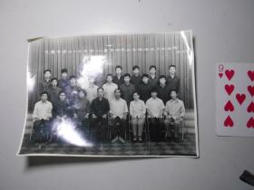 老照片：《天津市第二十六中学  80届高中毕业 全体师生 合影留念》