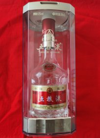 五粮液酒瓶（带全套原包装，空酒瓶一个）