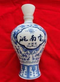 洮南香酒瓶（空酒瓶1个）