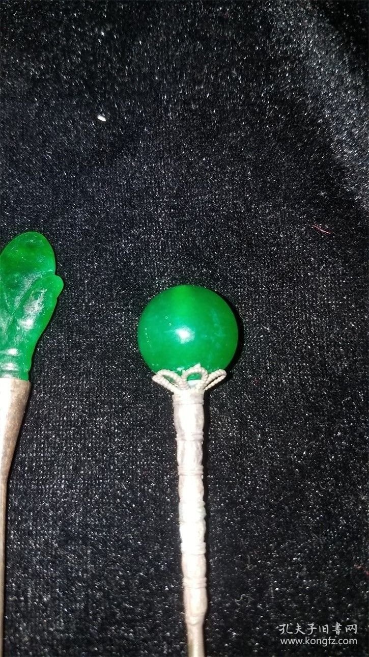 银嵌绿翡翠发簪