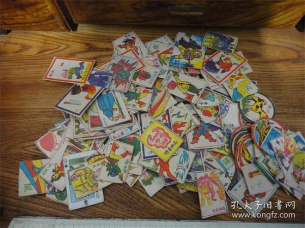 上世纪80-90年代变形金刚葫芦娃卡通卡牌游戏机牌一组共计150多枚合售。