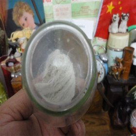 上世纪80年代玻璃酒精灯一只。