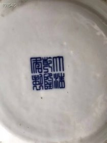 43_大清乾隆矾红釉高浮雕瓷塑葫芦瓶一对,荷花锦鲤,阖家幸福年年有余,古人美好的愿望,寓意深远,色彩斑斓靓丽,做工极为精致,复杂精细,精美灵动大气高贵,官窑,十分罕见,保存完好,包老到代,大开门老货!1_yMtcm8