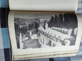 THE STORY OF SAN MICHELE  [ 圣米歇尔的故事】24开、24 x17x 4 cm。布面硬精装、1936年版 毛边本 、多插图