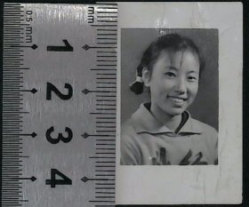 zp009,青年女证件照