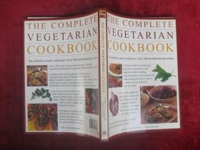 （英文原版）THE COMPLETE VEGETARIAN COOKBOOK（完整的素食食谱）（香酥春卷配甜辣椒酱、咖喱鸡蛋、糖醋朝鲜蓟沙拉、西班牙冷汤菜(用番茄、青椒、黄瓜等制成)、豌豆配小洋葱和奶油、马铃薯面疙瘩）（16开全彩铜版纸）（包邮）