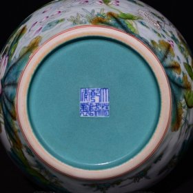 珐琅彩描金荷花仙鹤纹缸，高11.5×14厘米