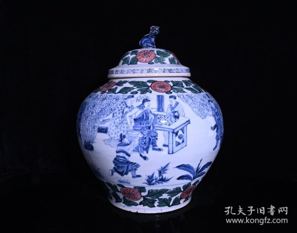 青花五彩关公刮骨疗伤人物故事纹盖罐，高40×33厘米