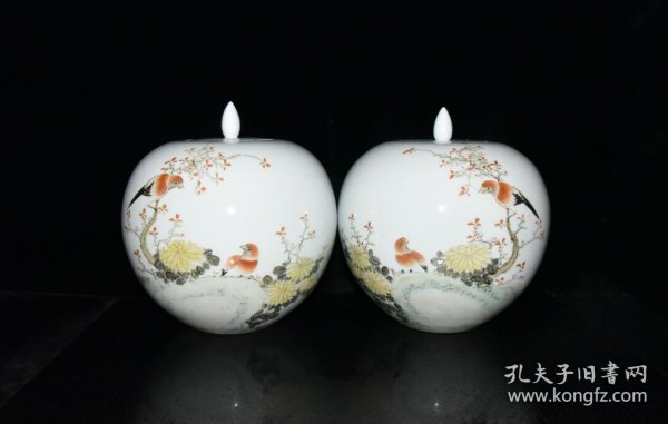 浅绛彩花鸟纹西瓜罐一对【26×24cm】