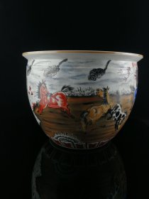 釉中彩八骏图纹饰缸，高25cm，口径32cm