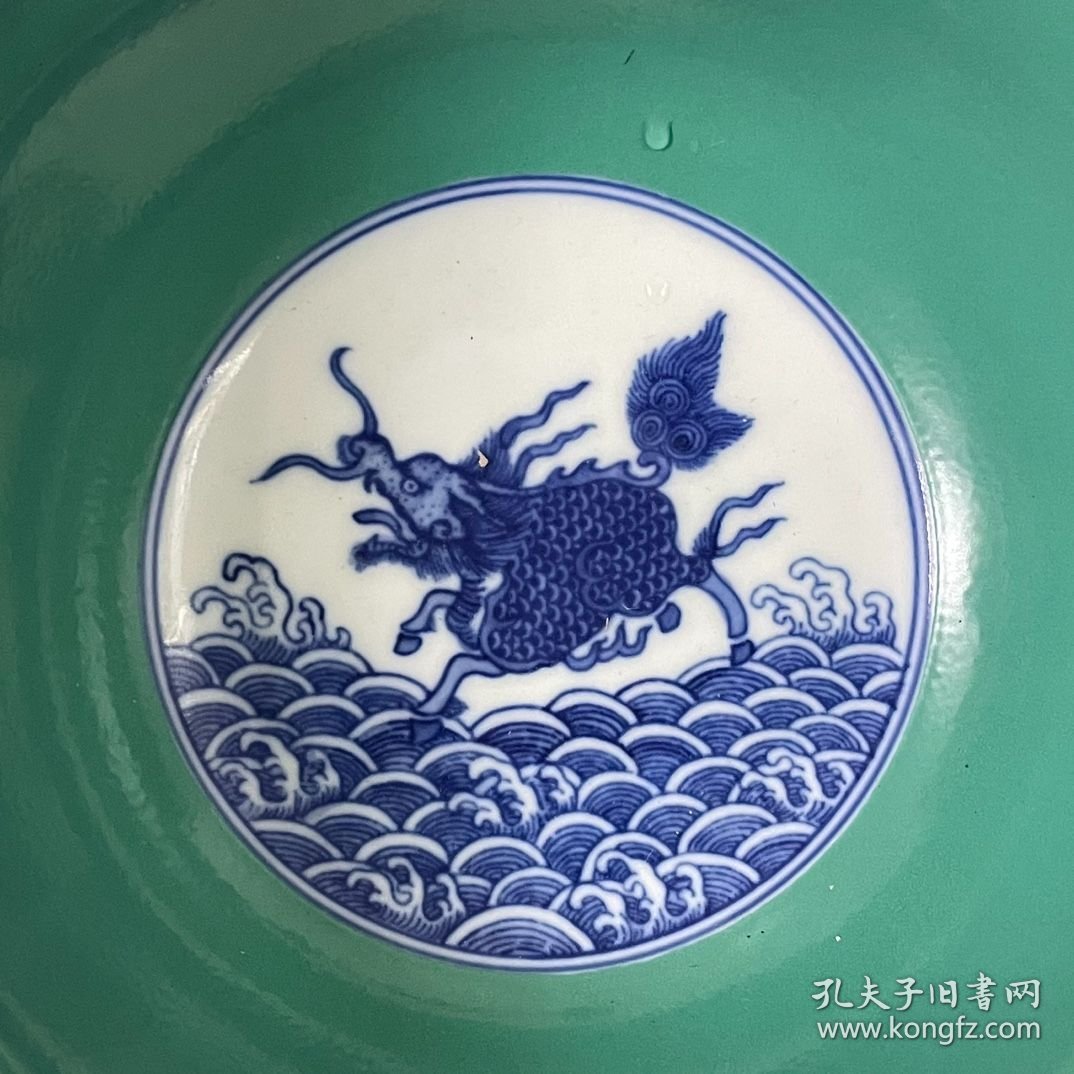 清雍正青花描金海怪纹宫碗 7.5x16厘米