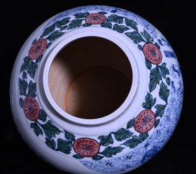 青花五彩关公刮骨疗伤人物故事纹盖罐，高40×33厘米