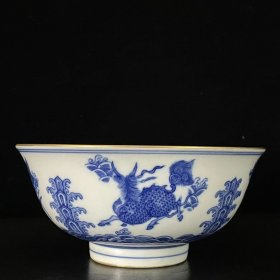 清雍正青花描金海怪纹宫碗 7.5x16厘米