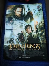 2开海报： THE LORD OF THE RINGS（魔戒）、三男三女躺在床上望着拍摄者