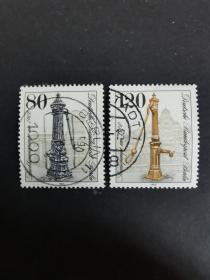 德国邮票·83年古老街头压水机2信