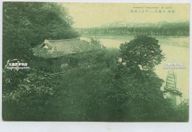 民国时期朝鲜扶余八景之一，皋兰寺明信片一枚。扶余国，又作“夫余国”等，公元前2世纪-公元494年的扶余人政权，是朝鲜半岛北部与今中国东北地区的第一个扶余人政权国家。前期王城在吉林省吉林市，后期王城在吉林省长春市农安县