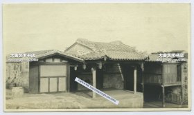 1920年代码头附近的古戏台老照片。13.4X7.8厘米，泛银。