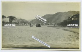 1920年代安徽黄山市屯溪横江老大桥老照片， 其又名镇海桥，东西贯穿老街与黎阳水街。13.5X8.3厘米，泛银。